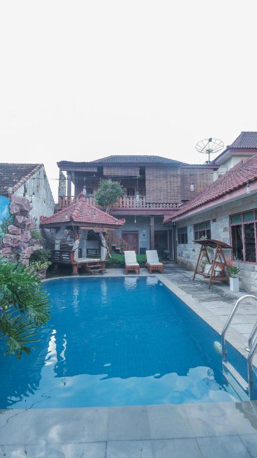 Marry Ind Gunung Kawi Guest House Malang Bumirejo Luaran gambar